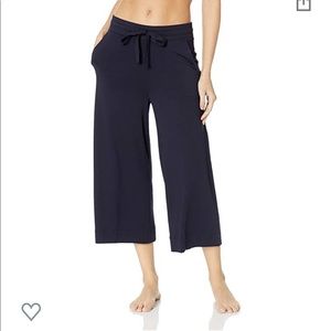 2/$10 EUC Mae French Terry Cloth pant in Navy